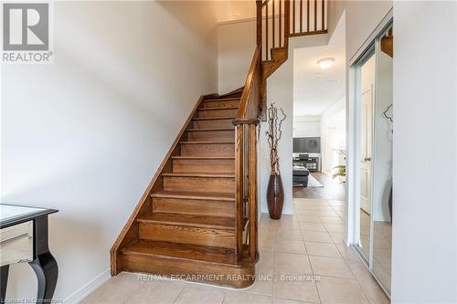 39 Bankfield Crescent, Hamilton, ON - Indoor Photo Showing Other Room