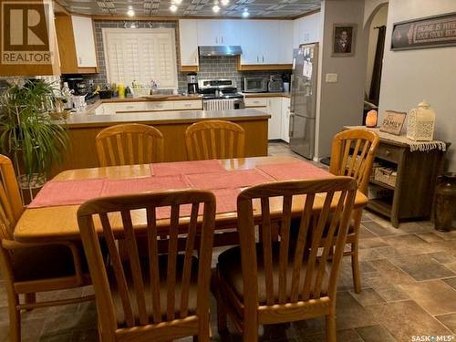 118 Railway Avenue, Windthorst, SK - Indoor Photo Showing Dining Room