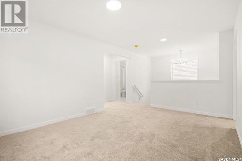 5433 Nicholson Avenue, Regina, SK - Indoor Photo Showing Other Room