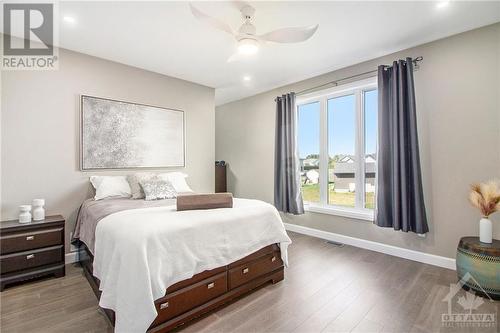 209 Des Violettes Street, Hammond, ON - Indoor Photo Showing Bedroom