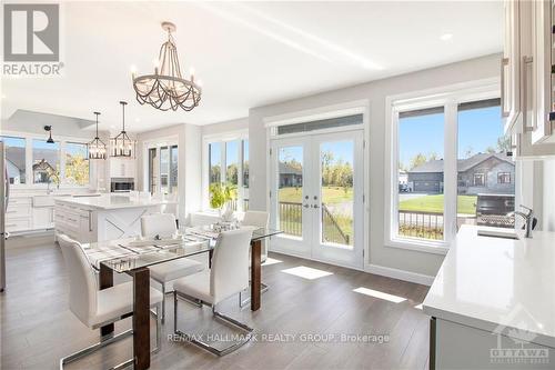 209 Des Violettes Street, Clarence-Rockland, ON - Indoor Photo Showing Dining Room