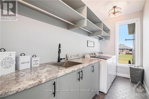 209 Des Violettes Street, Clarence-Rockland, ON - Indoor Photo Showing Laundry Room