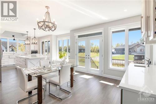 209 Des Violettes Street, Hammond, ON - Indoor Photo Showing Dining Room