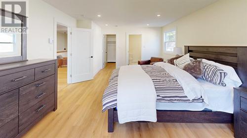 184 University Avenue, St. John'S, NL - Indoor Photo Showing Bedroom