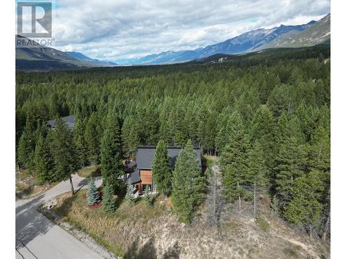 4955 Saddlewood Lane, Radium Hot Springs, BC - Outdoor With View