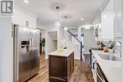 19 Maple Boulevard, Toronto, ON - Indoor Photo Showing Kitchen With Upgraded Kitchen