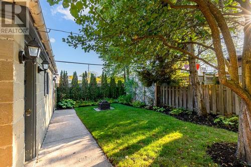 19 Maple Boulevard, Toronto, ON - Outdoor