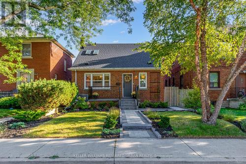 19 Maple Boulevard, Toronto, ON - Outdoor With Facade