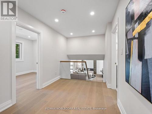 734 Royal York Road, Toronto, ON - Indoor Photo Showing Other Room