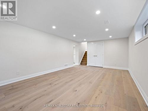 734 Royal York Road, Toronto, ON - Indoor Photo Showing Other Room