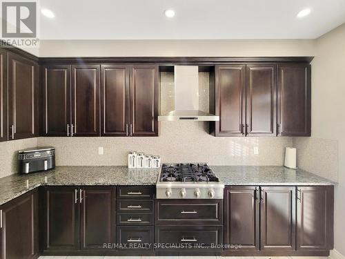 8 Mecca Street E, Brampton, ON - Indoor Photo Showing Kitchen With Upgraded Kitchen