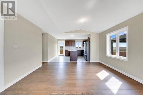 1095 Aspen Ridge Unit# Upper, Lakeshore, ON - Indoor Photo Showing Living Room