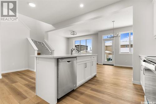 3296 Favel Drive, Regina, SK - Indoor Photo Showing Kitchen