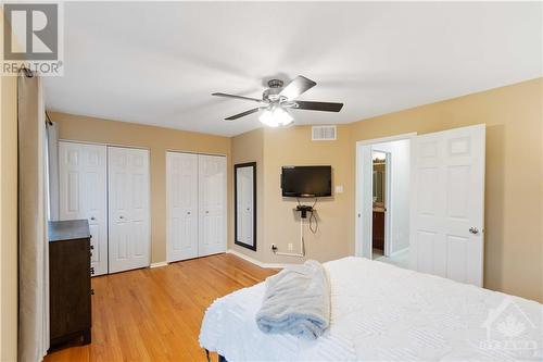 646 Aberfoyle Circle, Ottawa, ON - Indoor Photo Showing Bedroom