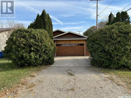 131 6Th Street, Pilot Butte, SK - Outdoor