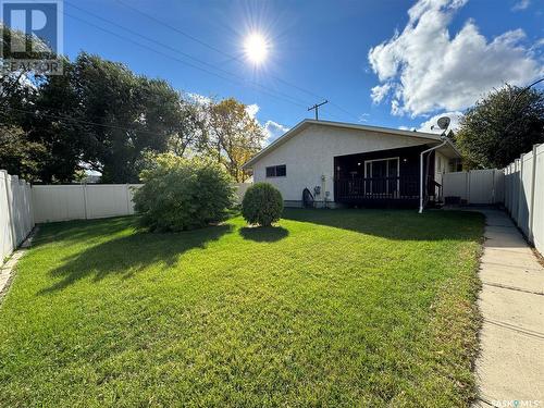 131 6Th Street, Pilot Butte, SK - Outdoor With Deck Patio Veranda