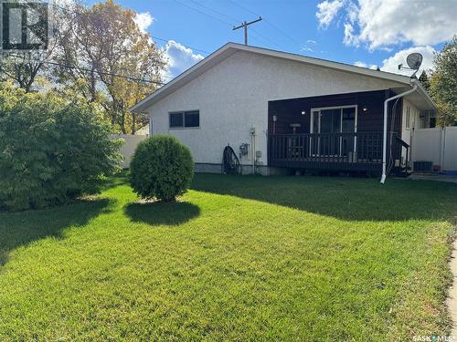 131 6Th Street, Pilot Butte, SK - Outdoor With Deck Patio Veranda