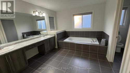 3489 Dominion Road, Fort Erie, ON - Indoor Photo Showing Bathroom