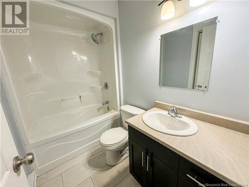 21 Edington Street, Moncton, NB - Indoor Photo Showing Bathroom