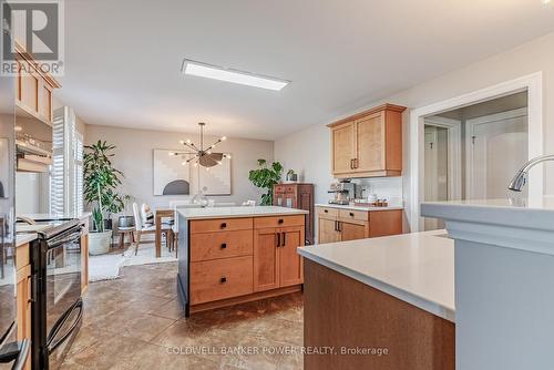 3 - 6965 Raleigh Boulevard, London, ON - Indoor Photo Showing Kitchen