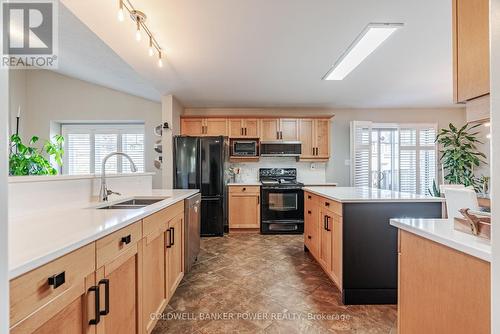 3 - 6965 Raleigh Boulevard, London, ON - Indoor Photo Showing Kitchen With Double Sink