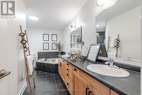 3 - 6965 Raleigh Boulevard, London, ON - Indoor Photo Showing Bathroom