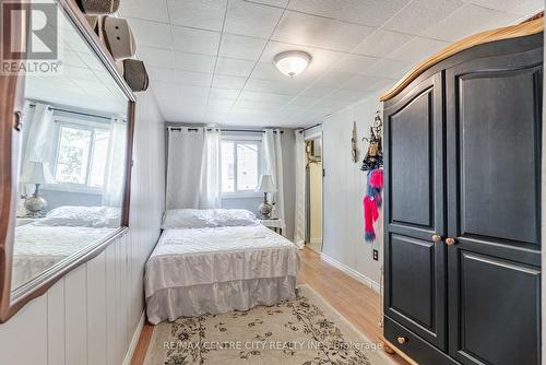 24 Addison Street, Bayham (Port Burwell), ON - Indoor Photo Showing Bedroom