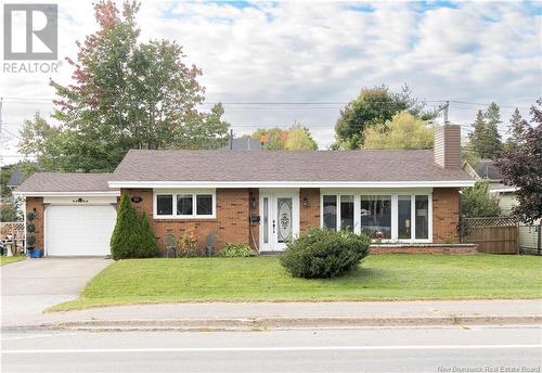 915 Vanier Boulevard, Bathurst, NB - Outdoor With Facade