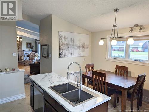 915 Vanier Boulevard, Bathurst, NB - Indoor Photo Showing Dining Room