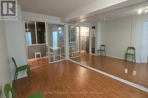 809 - 25 Grenville Street, Toronto, ON - Indoor Photo Showing Other Room