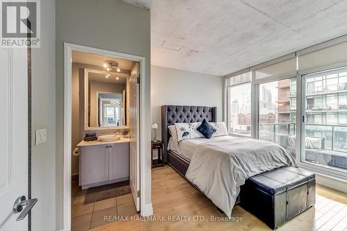 1002 - 333 Adelaide Street E, Toronto, ON - Indoor Photo Showing Bedroom