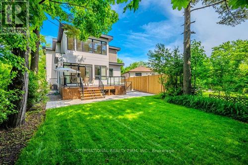 564 Stonecliffe Road, Oakville, ON - Outdoor