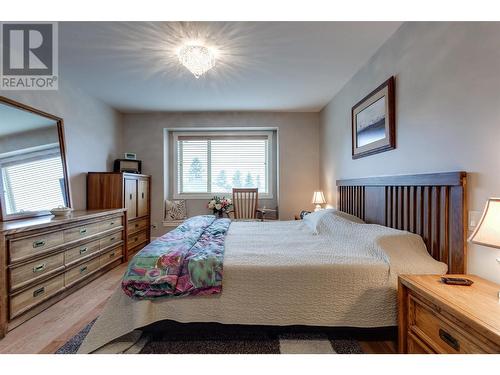 3474 Pine Valley Drive, Kelowna, BC - Indoor Photo Showing Bedroom