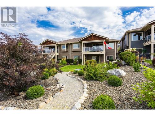 3474 Pine Valley Drive, Kelowna, BC - Outdoor