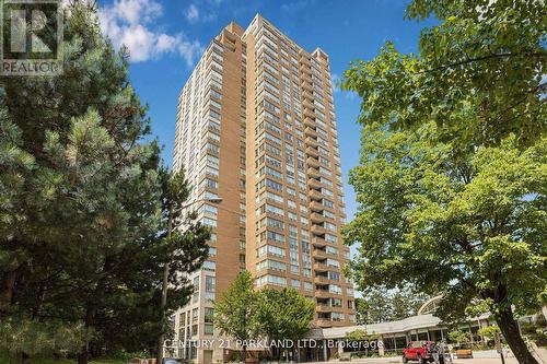 1805 - 215 Wynford Drive, Toronto, ON - Outdoor With Facade