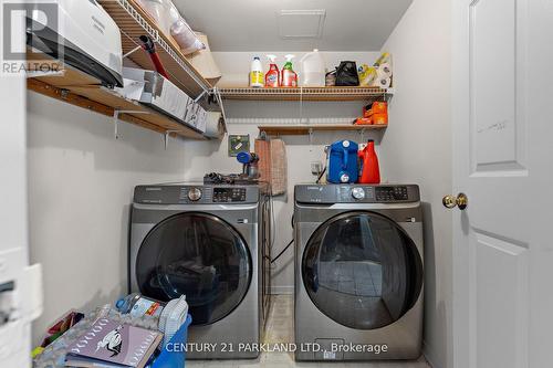 1805 - 215 Wynford Drive, Toronto, ON - Indoor Photo Showing Laundry Room