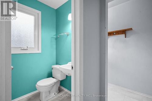 2384 Maryvale Court, Burlington, ON - Indoor Photo Showing Bathroom