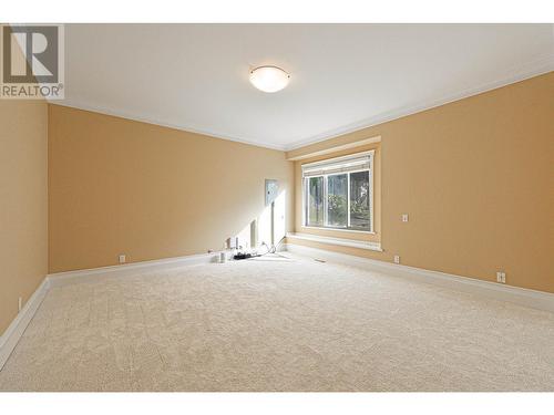 Upper Unit 1275 20Th Street, West Vancouver, BC - Indoor Photo Showing Other Room