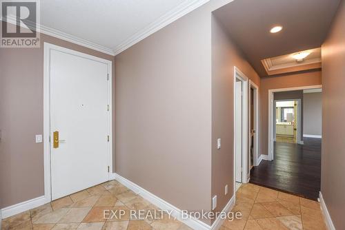 3205 - 35 Kingsbridge Garden Circle, Mississauga, ON - Indoor Photo Showing Other Room