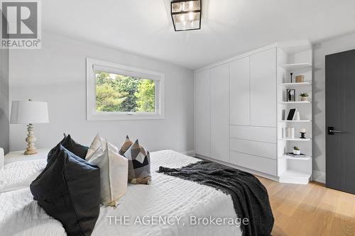 34 Burton Grove, King, ON - Indoor Photo Showing Bedroom