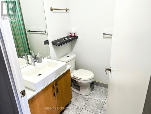 4106 - 65 Bremner Boulevard, Toronto, ON - Indoor Photo Showing Bathroom