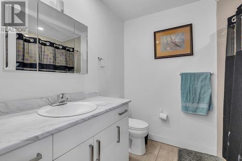 5463 Sumac Street, Oliver, BC - Indoor Photo Showing Bathroom