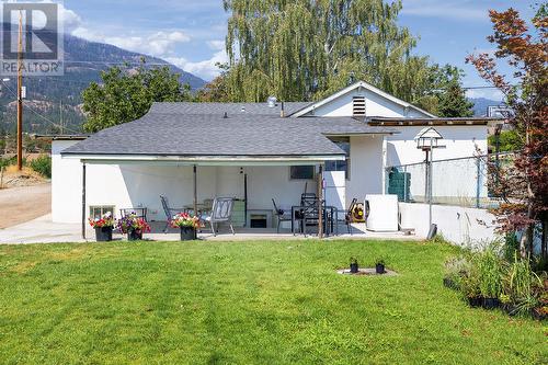 5463 Sumac Street, Oliver, BC - Outdoor