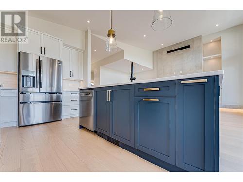 1007 Mt. Burnham Road, Vernon, BC - Indoor Photo Showing Kitchen