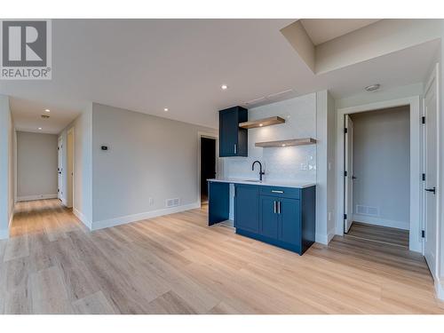 1007 Mt. Burnham Road, Vernon, BC - Indoor Photo Showing Kitchen