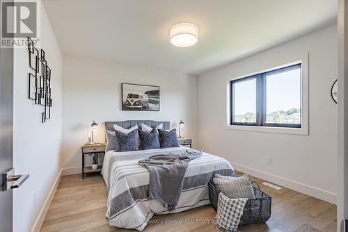 29 Spruce Crescent, North Middlesex (Parkhill), ON - Indoor Photo Showing Bedroom