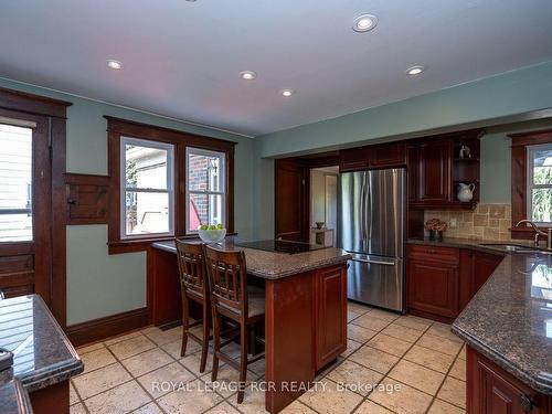 22 Mill St E, East Luther Grand Valley, ON - Indoor Photo Showing Kitchen