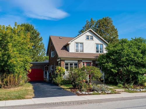 22 Mill St E, East Luther Grand Valley, ON - Outdoor With Facade