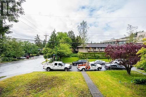 1096 Viney Road, North Vancouver, BC - Outdoor