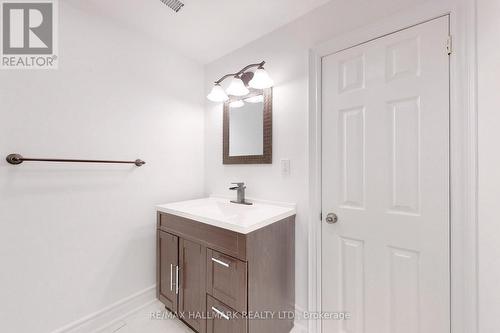 Bsmnt - 18 Howes Street, Ajax, ON - Indoor Photo Showing Bathroom